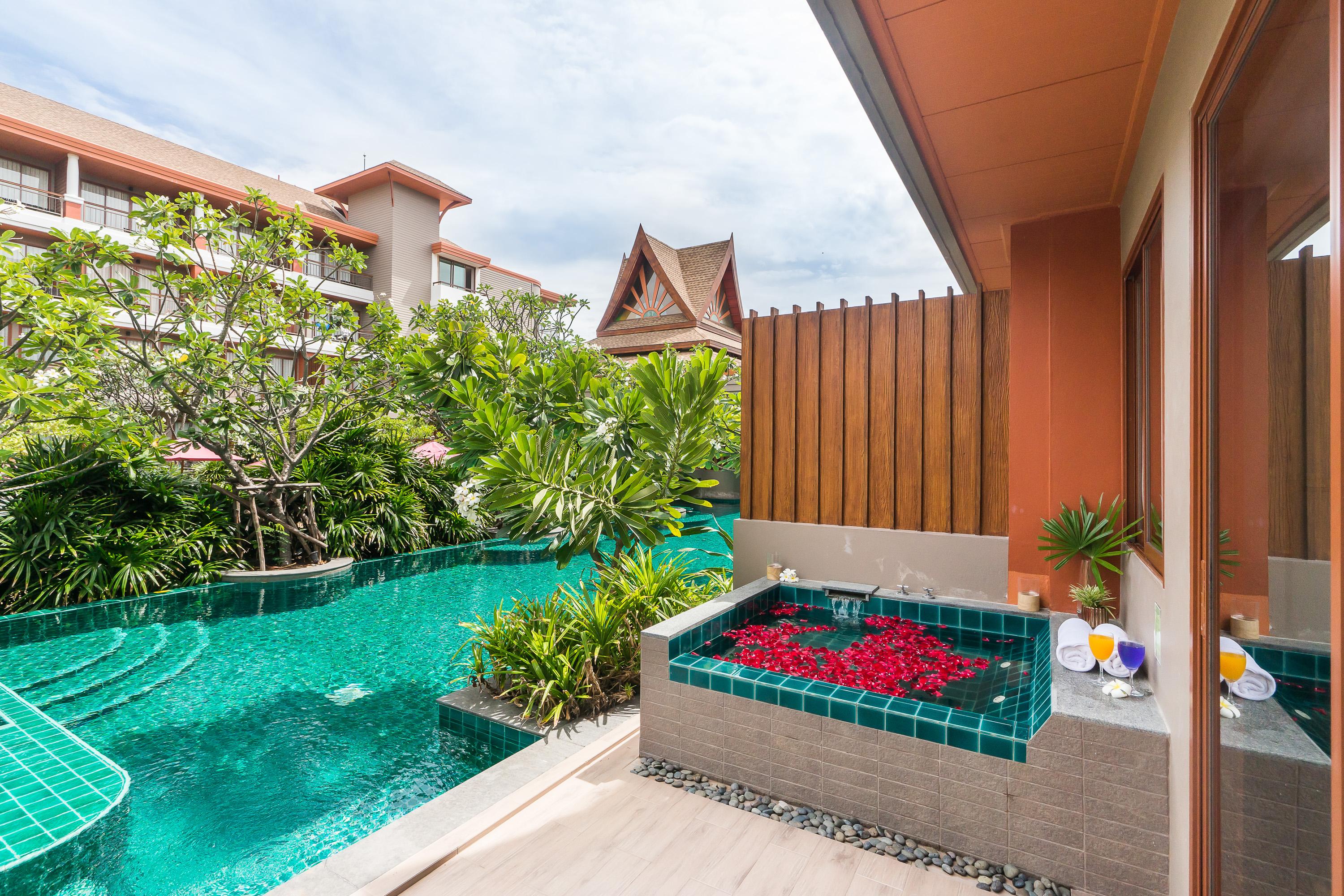 Ayrest Hua Hin Hotel Bagian luar foto