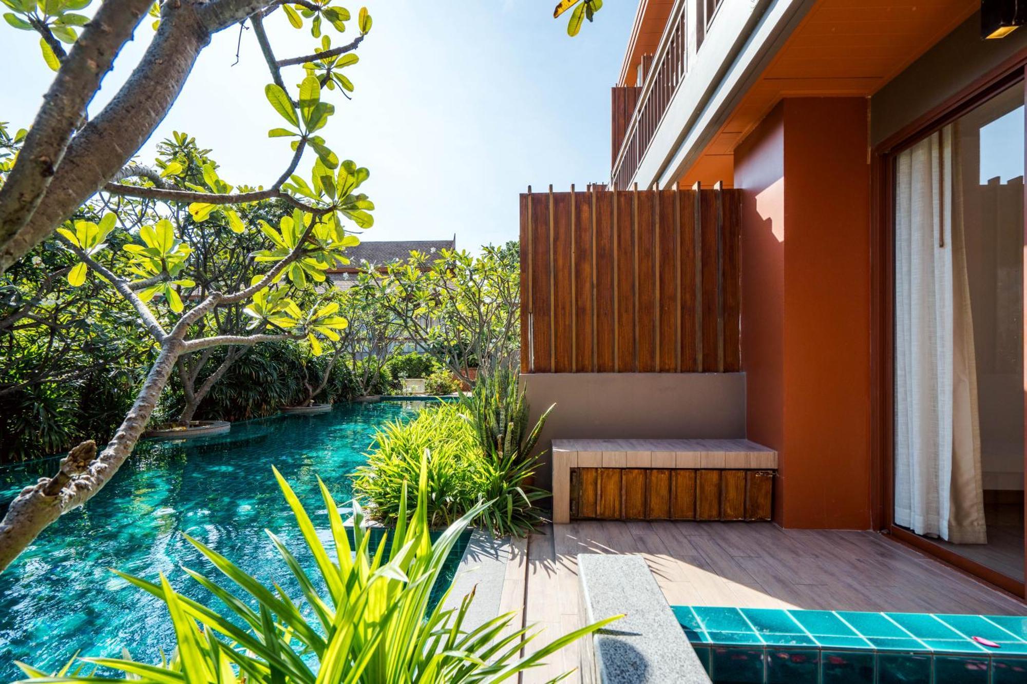 Ayrest Hua Hin Hotel Bagian luar foto