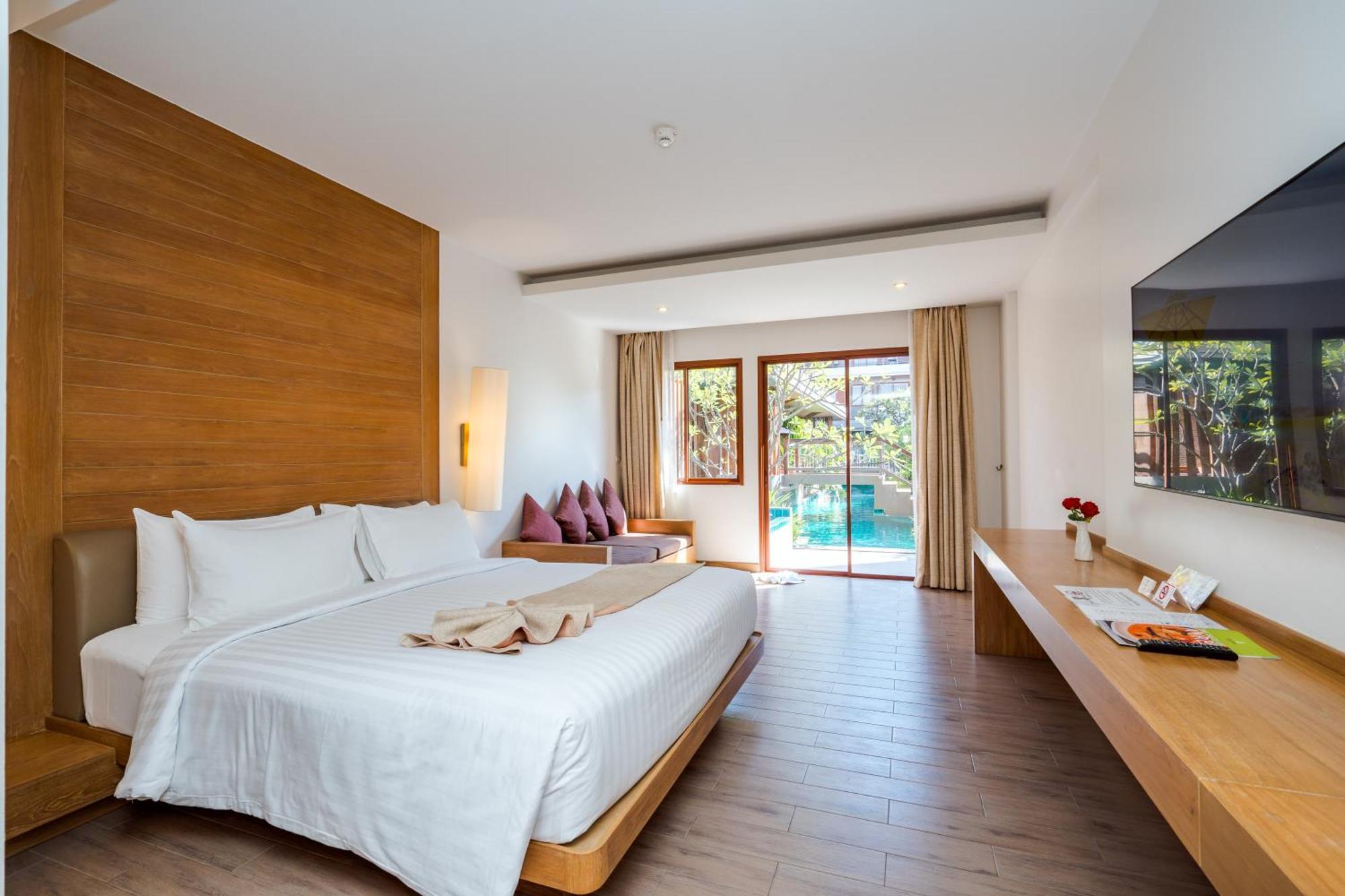 Ayrest Hua Hin Hotel Bagian luar foto